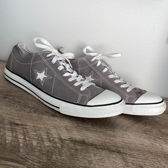 Men’s Converse One Star Sneakers